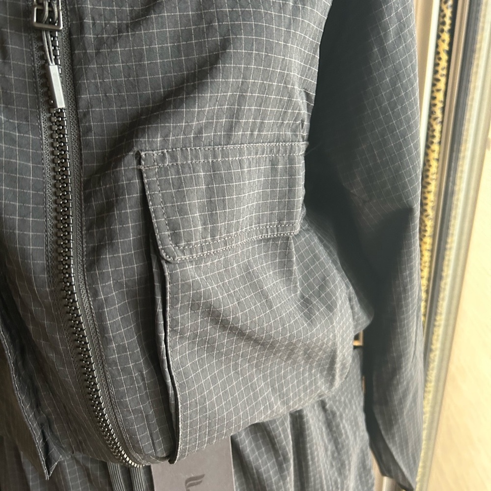 Fabletics joggers Set - Picture 2 of 10